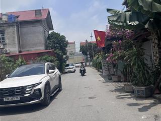 Hơn 2 tỷ trục chính kinh doanh ô tô tránh nhau, mặt tiền rộng 0788 335 ***