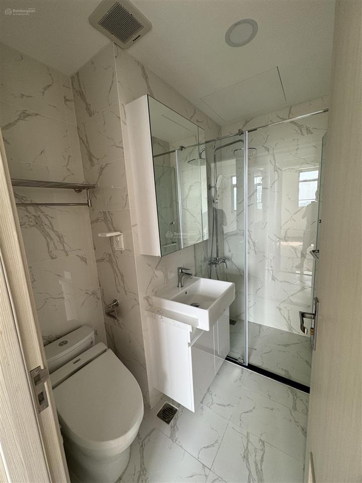 Cho thuê căn hộ chung cư paris hoàng kim, căn góc 3pn, 2wc, full nội thất cao cấp
