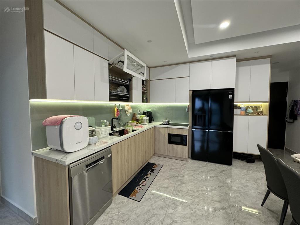 Cho thuê căn hộ chung cư paris hoàng kim, căn góc 3pn, 2wc, full nội thất cao cấp