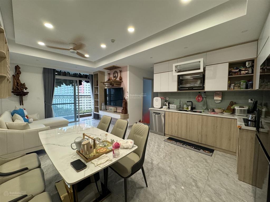 Cho thuê căn hộ chung cư paris hoàng kim, căn góc 3pn, 2wc, full nội thất cao cấp