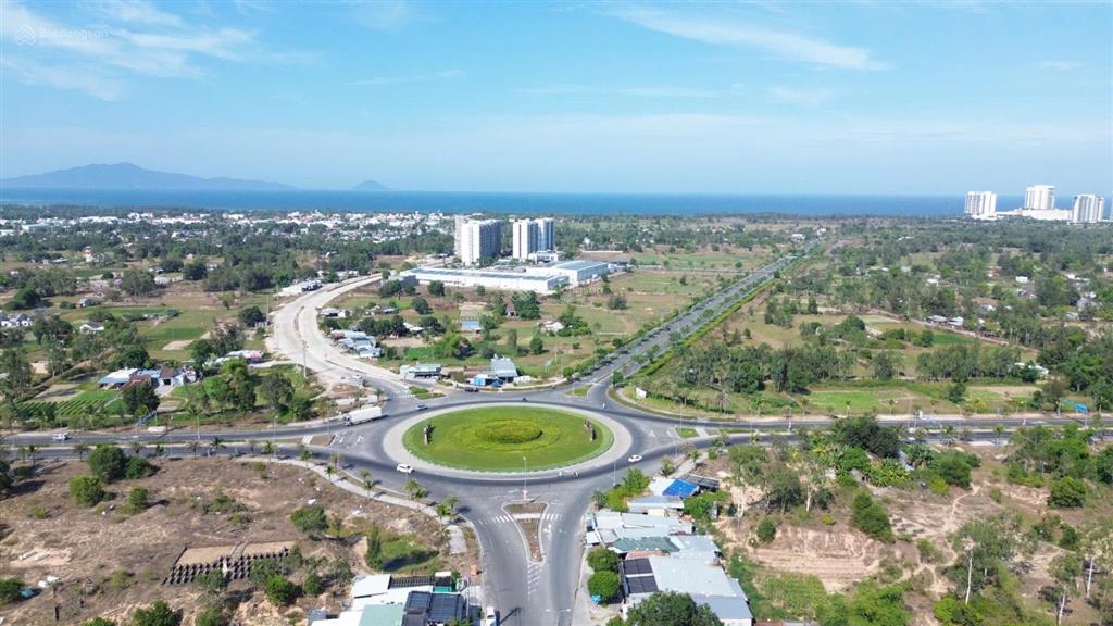 Bán nhà 2 tầng giá hạt dẻ khu tái định cư duy nghĩa cách bùng binh hoiana 900m