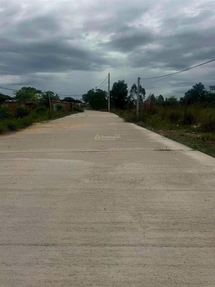 Bán đất đường bê tông 6,5m cách võ chí công 300m gần kề hoiana ở duy nghĩa, duy hải