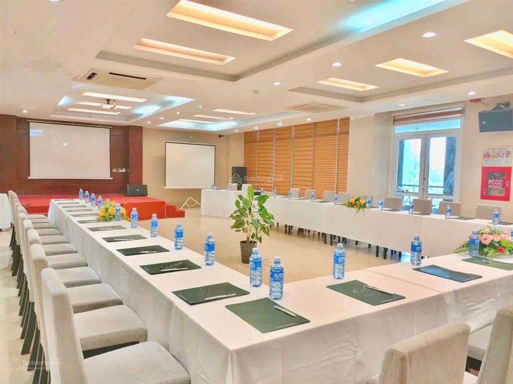 Cho thuê mặt bằng tầng 2 khách sạn đường phạm văn đồng, sơn trà, đà nẵng