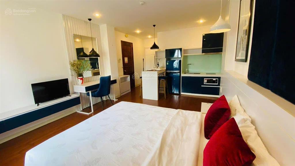 Cần cho nhà nguyên căn mặt tiền sát phan liêm