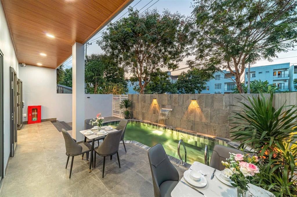 Cho thuê villa ngũ hành sơn mới xây xong (có hồ bơi)