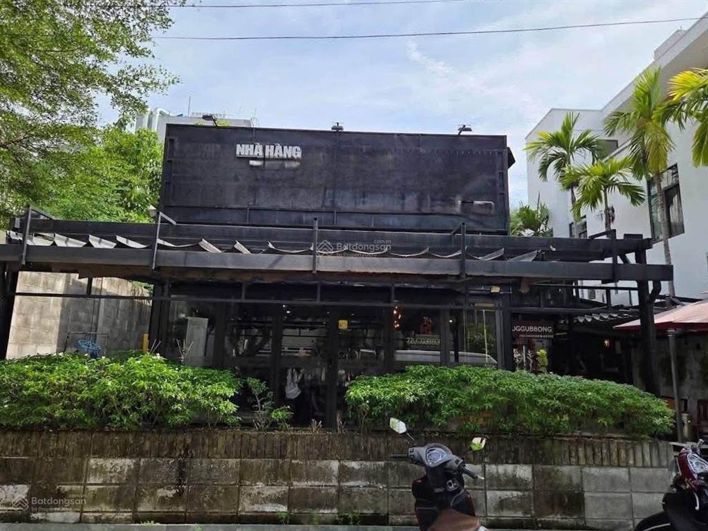 Cho thuê mặt bằng 300m gần phạm văn đồng, sơn trà. khu khách du lịch rất đông