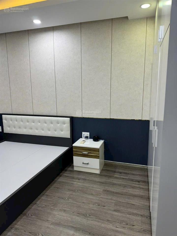 Bán chcc lucky palace 3 pn, 2 wc 7,5 ty , chính chủ  0913 737 *** xem nhà