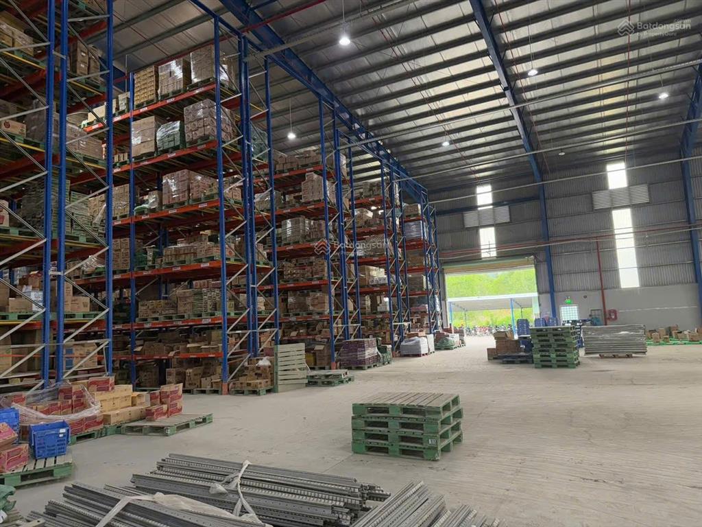Cho thuê lẻ tổng 4000m2, cắt lẻ 2000m2 nhà xưởng gần kcn phú mỹ 1, 2, 3. gần kcn châu đức