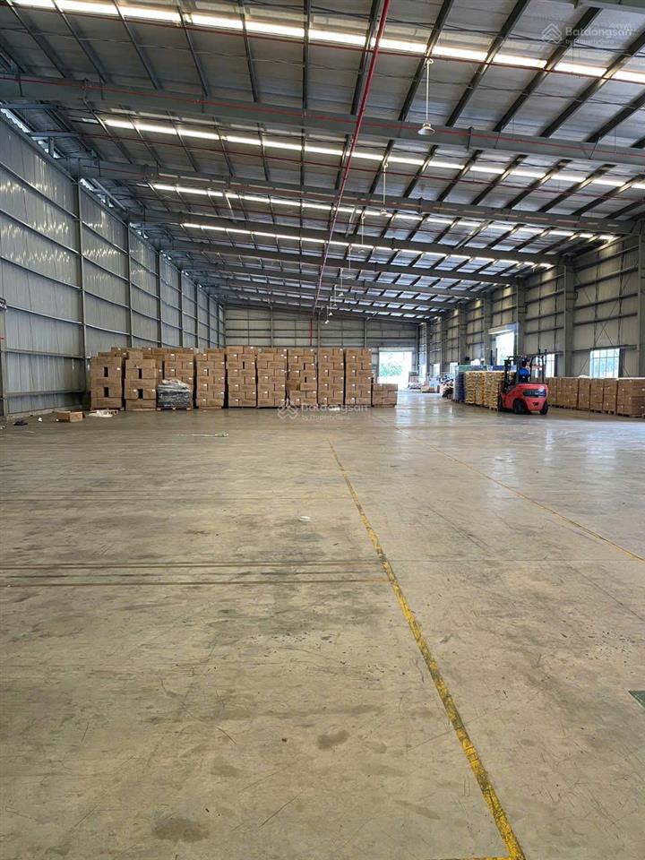 Cho thuê nhà xưởng kcn nhơn trạch mới đẹp 2400m2, pccc tự động đầy đủ