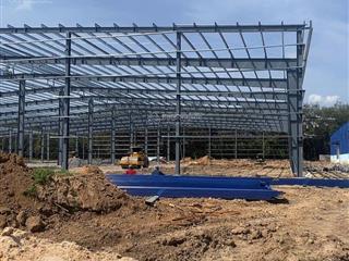 Cho thuê lẻ nhà xưởng, tổng 14.500m2, cắt lẻ từ 2000m2 trở lên, gần kcn nam tân uyên, sóng thần 3