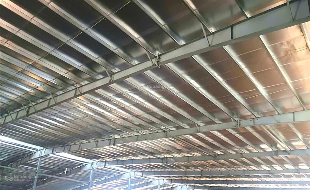 Nhà xưởng tổng 15.000m2, cắt lẻ cho thuê 2000m2  1ha trở lên, kcn long khánh đồng nai, xưởng mới