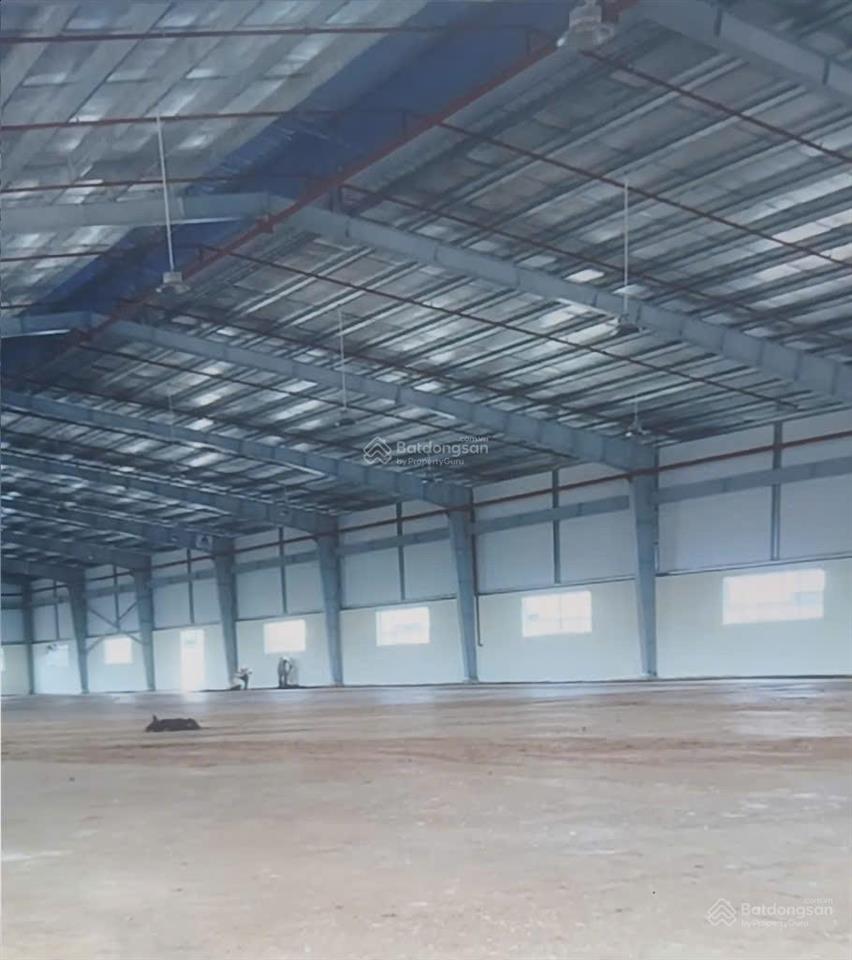 Nhà xưởng tổng 21.850m2, cắt lẻ từ 2000m2, theo yêu cầu khách, gần kcn thạnh phú vĩnh cửu
