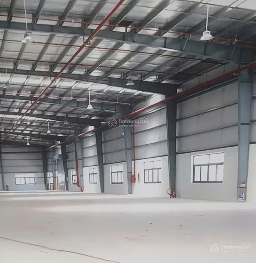 Nhà xưởng tổng 19.580m², cắt lẻ cho thuê từ 2000m²  1ha, gần sát kcn sóng thần 2. vsip 1