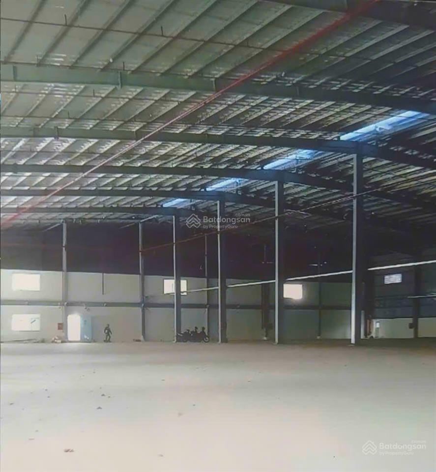Dt 32.000m² nhà xưởng 20.000m², cắt lẻ cho thuê 2100m²  1,5ha, gần sát kcn vsip 1, sóng thần 1 2
