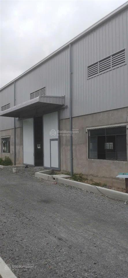 Nhà xưởng tổng 14.000m2, cắt thuê lẻ từ 3500m2 đến 1,2 ha được hết, độc lập, kcn đất cuốc