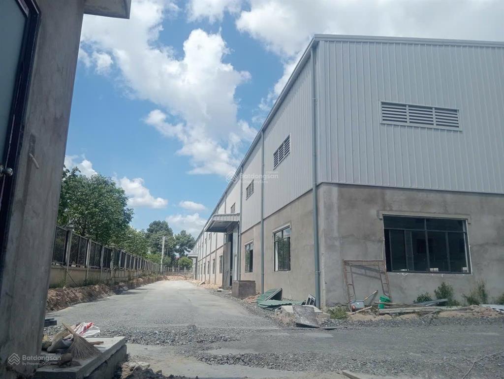 Nhà xưởng tổng 7000m2, cắt lẻ từ 3500m2, riêng biệt độc lập, kcn bắc tân uyên bình dương
