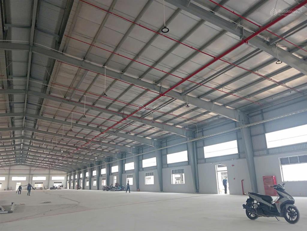 Cho thuê nhà xưởng kế kcn nam tân uyên, vsip 2, 2a, dt 35000m2