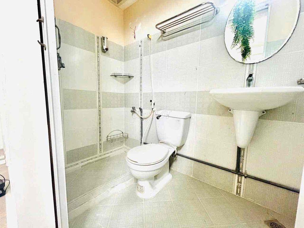 🔥Căn Hộ Cửa Sổ Thoáng Full Nội Thất Mới Tinh Ngay Nguyễn Trãi Quận 1