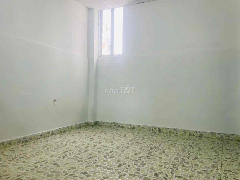 🔥Căn Hộ Bancol/Cửa Sổ Thoáng Sẵn Máy Lạnh Giá Rẻ Ngay Phan Xích Long
