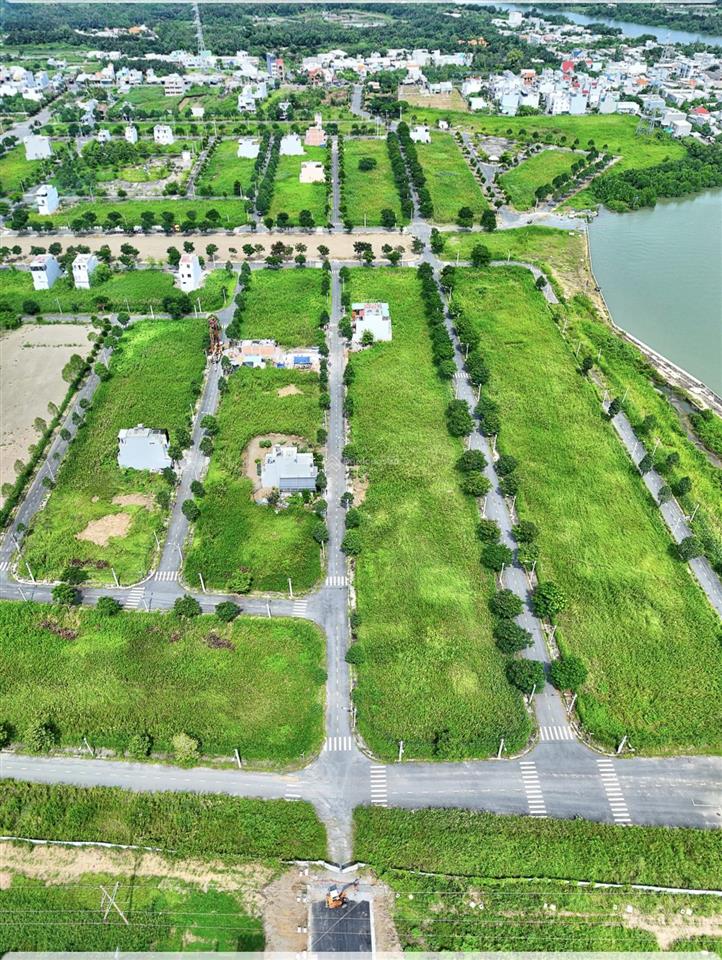 Bán đất nền dự án saigon village, nền sạch đẹp không hạ tầng, không lỗi phong thuỷ giá chỉ 1tỷ950