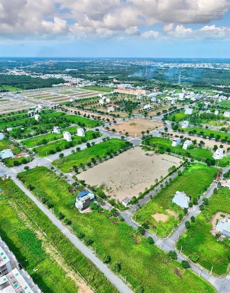 Bán đất nền dự án saigon village, nền sạch đẹp không hạ tầng, không lỗi phong thuỷ giá chỉ 1tỷ950