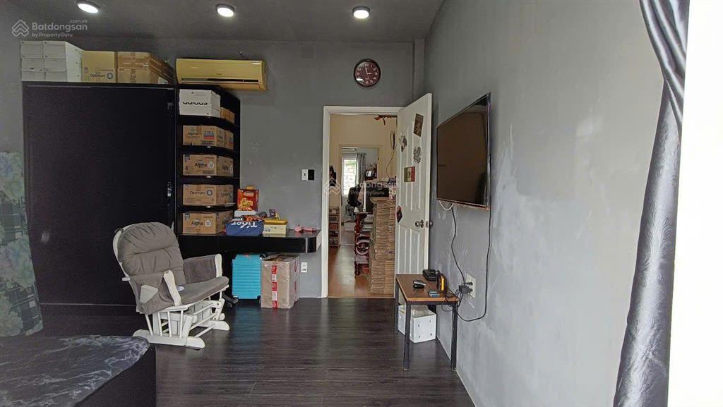 Mặt bằng vàng cho shop/spa/văn phòng nhà mặt tiền đht 11, khu dân cư đông đúc, chỉ 5.9 tỷ tl