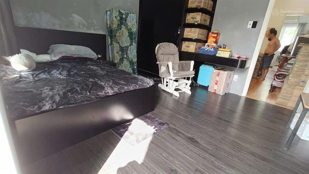 Mặt bằng vàng cho shop/spa/văn phòng nhà mặt tiền đht 11, khu dân cư đông đúc, chỉ 5.9 tỷ tl