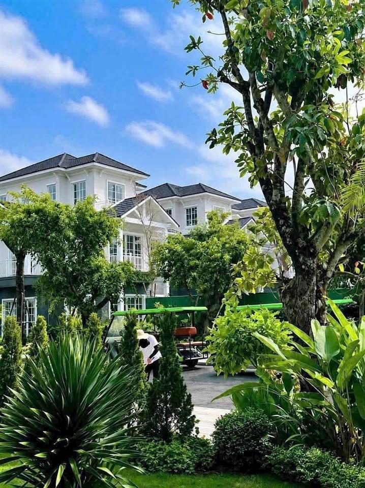 Bán nhà phố eco retreat, nhà phố 4 tầng view xanh mướt giá tốt chỉ 4,8 tỷ