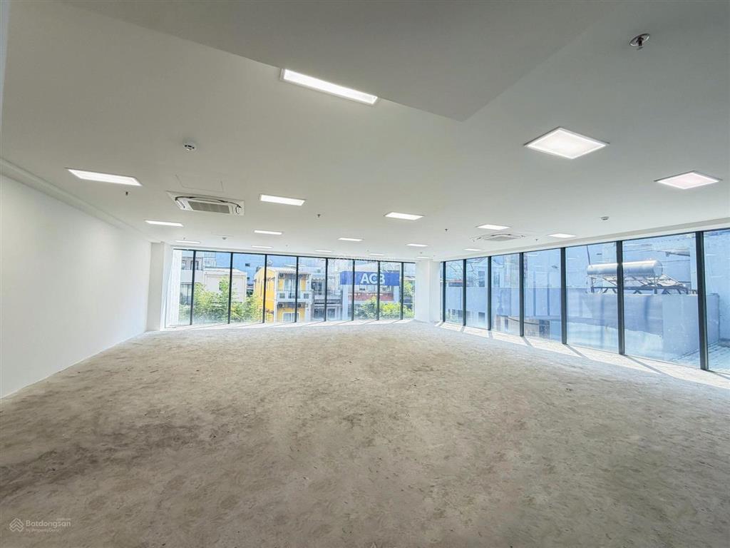 Văn phòng thật, giá thật  văn phòng cho thuê, từ 260m2 tại 65 phó đức chính, phường bến thành