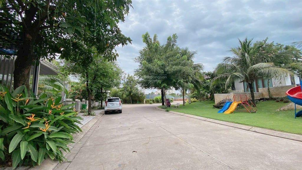 16ty  291m2  biệt thự. 3 tầng  ngang 9m  khu compound vip  qlo 13  hiệp bình  thủ đức