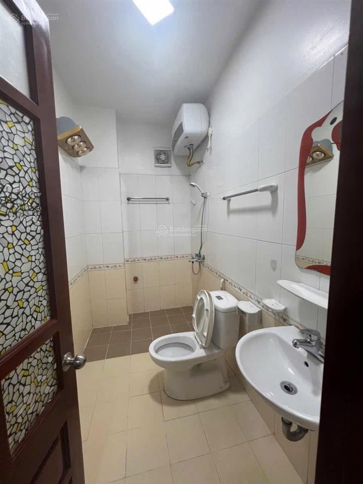 Căn này mà chậm là mất! 5 tầng full đồ giá chỉ 8.x tỷ gần ô tô cực tiện
