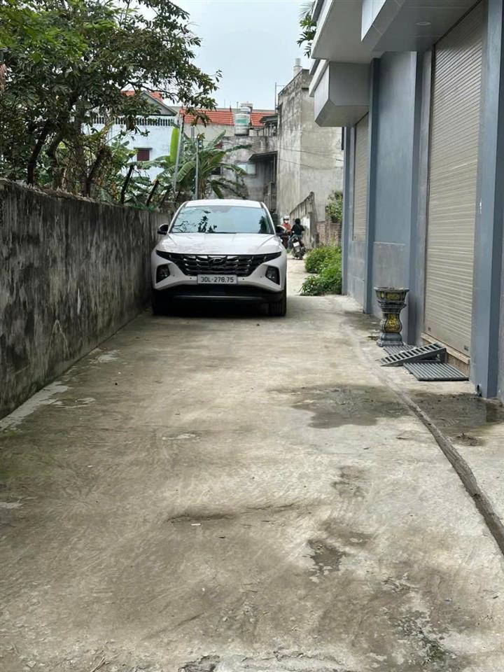 BÁN NHÀ - TẦNG 2 TẬP THỂ YÊN NGƯU - THANH TRÌ - LÔ GÓC - Ô TÔ ĐỖ CỬA
