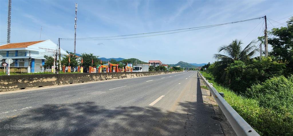 Siêu phẩm mặt tiền ql1a tại kkt vân phong  khánh hòa