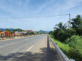 Siêu phẩm mặt tiền ql1a tại kkt vân phong  khánh hòa