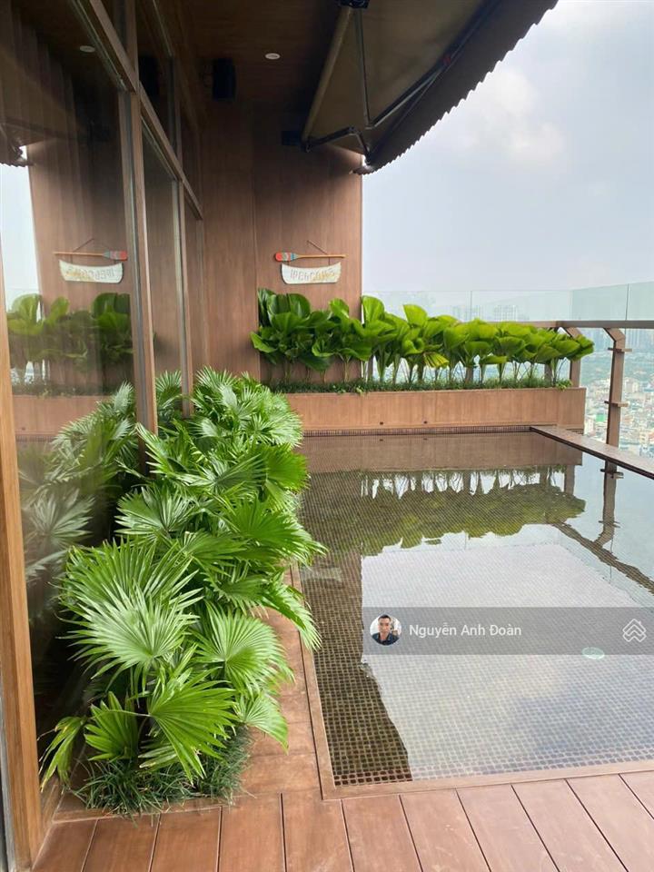 Bán gấp căn penthouse golden palace. 6pn 5vs. giá 50 tỷ. full đồ.  0985 222 ***