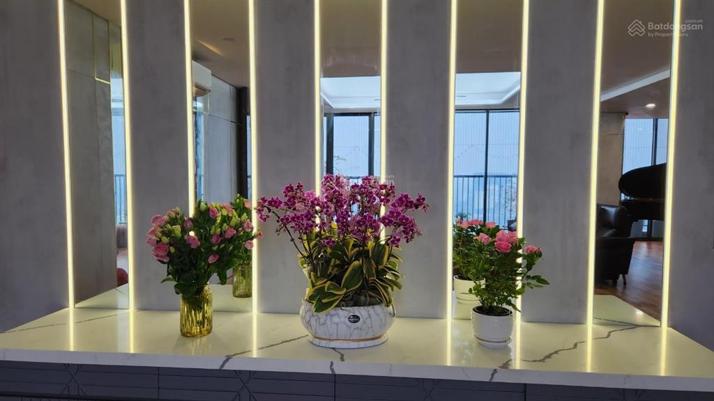 Chính chủ bán căn hộ 88m2 chung cư an lạc. full đồ. giá 6,2 tỷ có thương lượng.  0985 222 ***