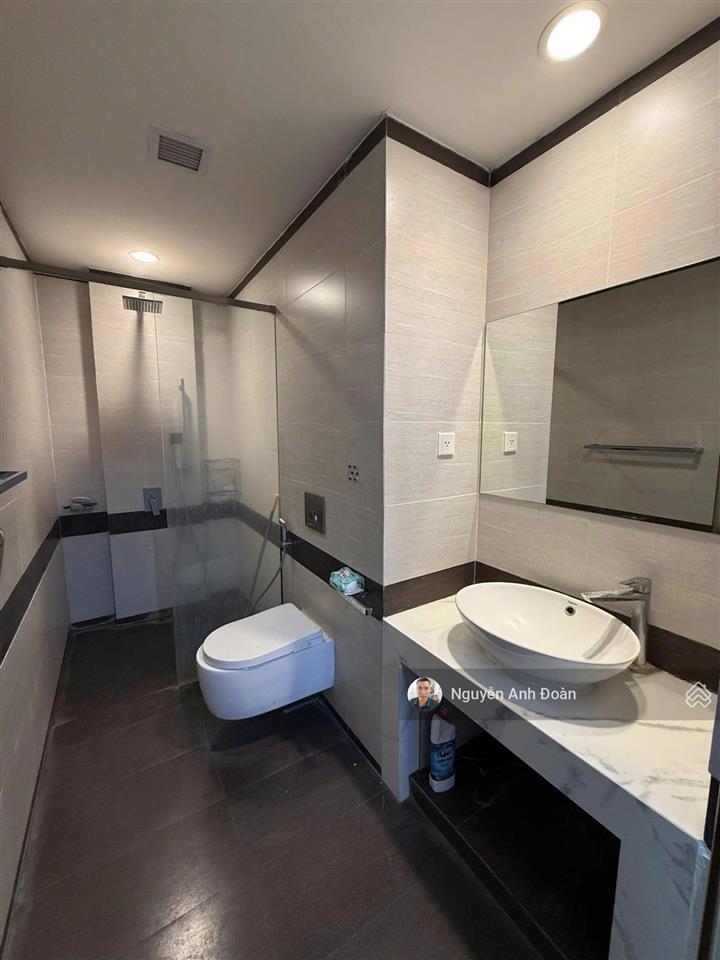 Cho thuê căn hộ 3pn  118m2 tòa b thăng long no1. 20tr/tháng. full đồ.  0985 222 ***
