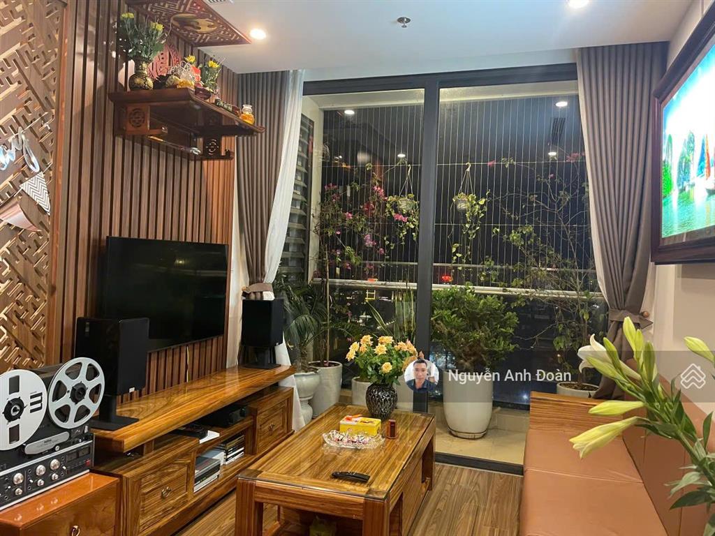 Cho thuê căn hộ 63m²  2pn 2vs tòa w3 tầng trung west point. giá 19tr/tháng.  0985 222 ***