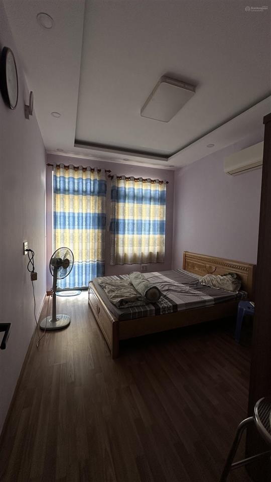 Bán nhà ngay ngã 4 gò mây mặt tiền hẻm buôn bán