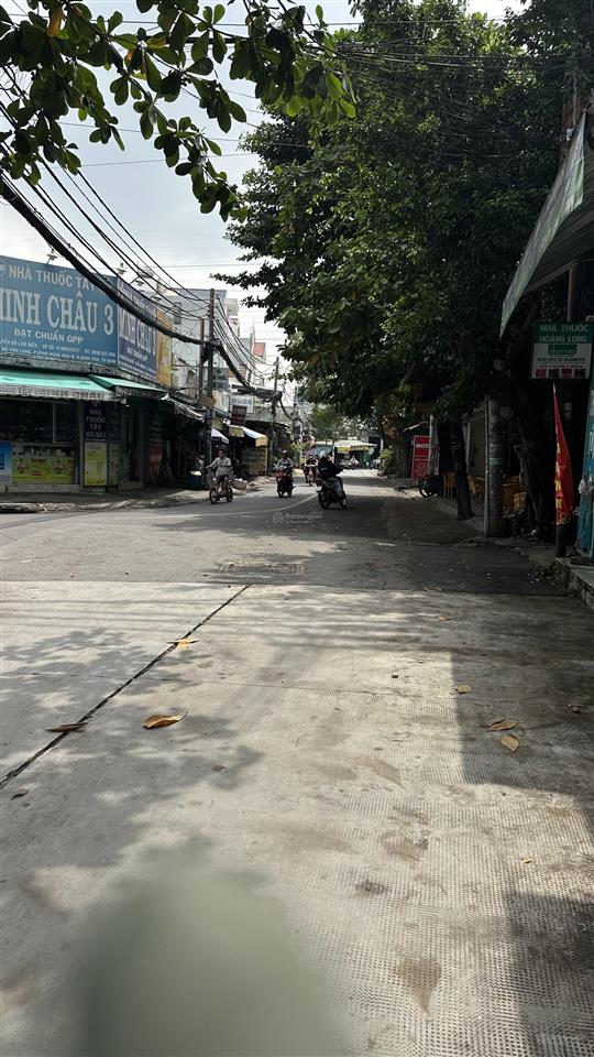 Bán nhà ngay ngã 4 gò mây mặt tiền hẻm buôn bán