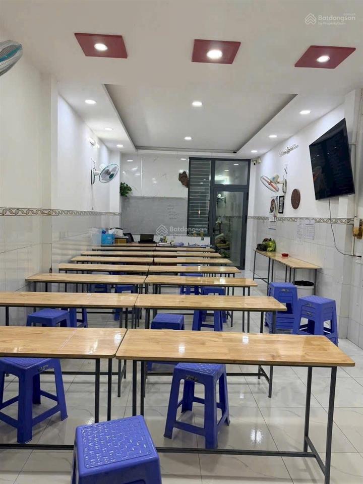 Chủ đang cần tiền bán nhà ngay trường học có sổ hồng riêng giá rẻ