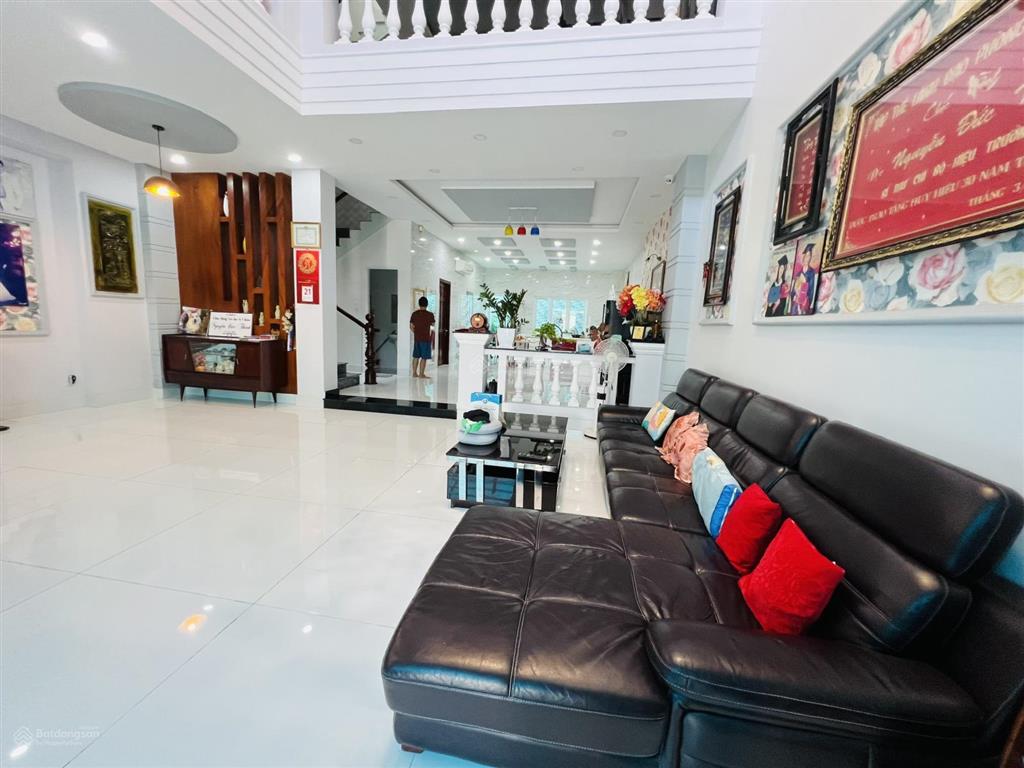 Cho thuê biệt thự nam long ttc, quận 7
55 triệu
