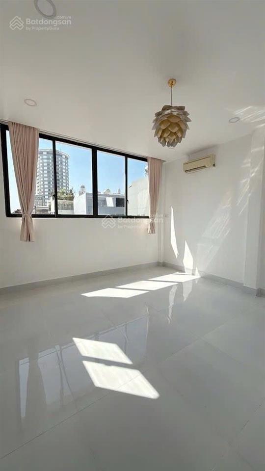 Cho thuê nhà q7 hẻm xe hơi, kế lacasa
21tr