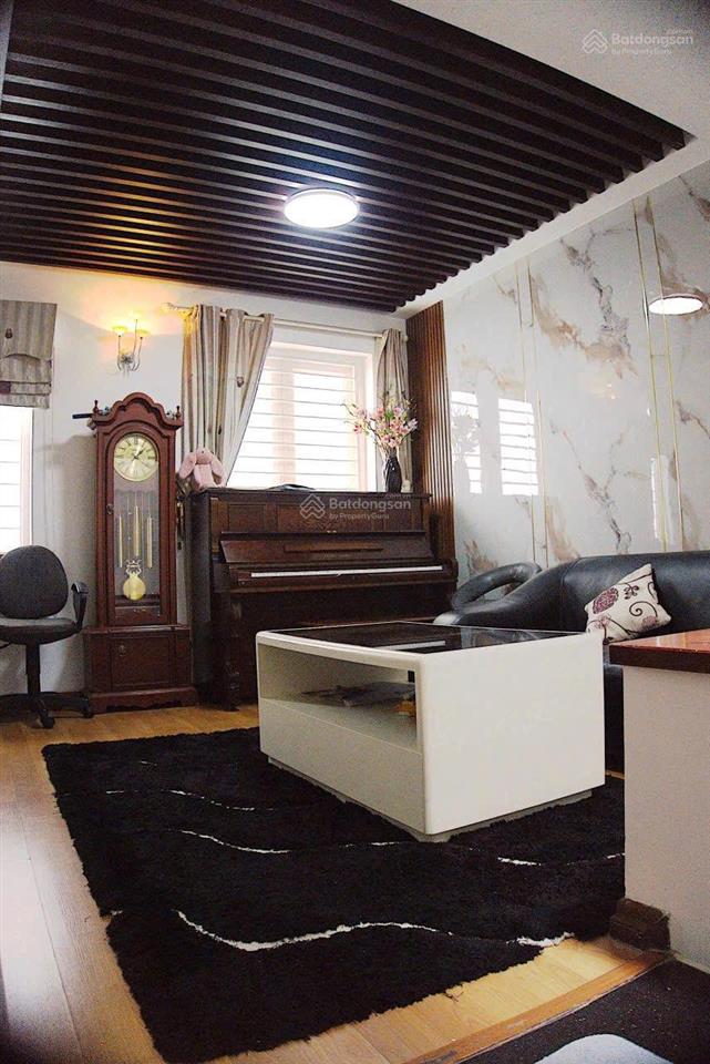 Cho thuê nhà tân thuận nam phú thuận quận 7, 4x20m, trệt 3 lầu lệch tầng, full nội thất, 24 triệu/t
