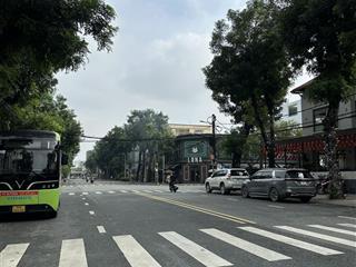 Cho thuê nhà phố kdc tân quy đông quận 7, 6x15m, 3pn, 3wc, sân thượng, giá 26 triệu