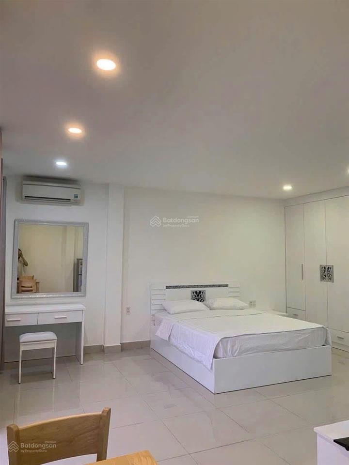 Cho thuê nhà phố phú mỹ hưng q7, 111m2, thang máy, 9 phòng + mặt bằng kinh doanh, 78tr/th