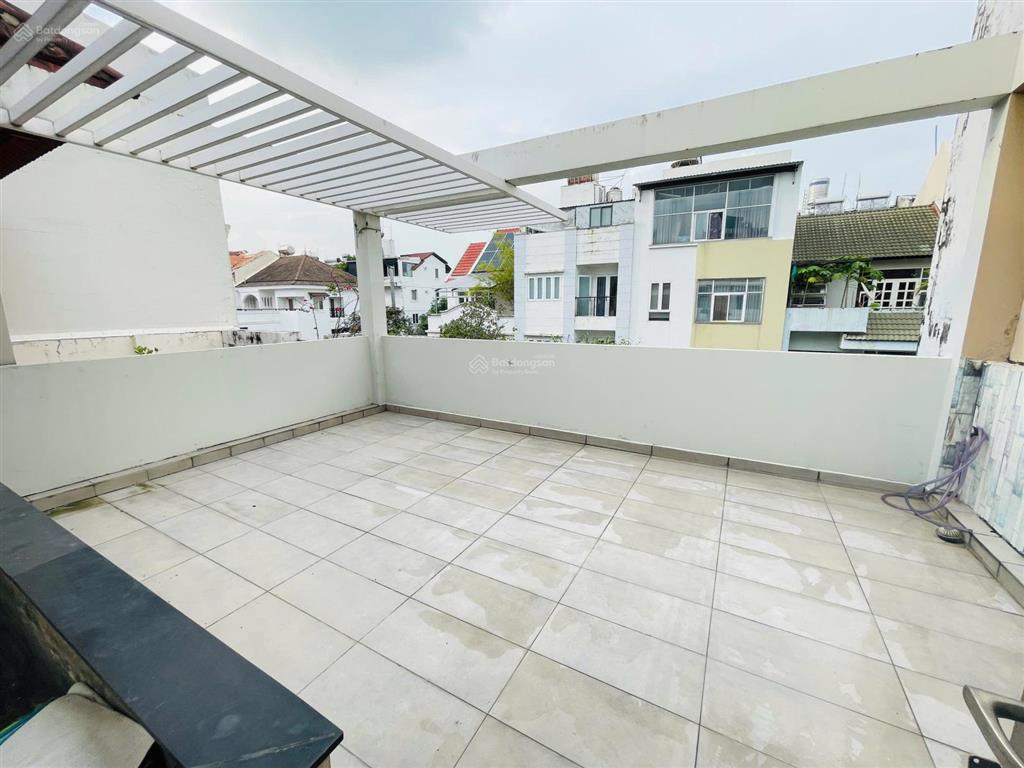 Nhà phố hưng gia 3 phú mỹ hưng, dt 6x18m, giá 2.200 usd/tháng, bao thuế