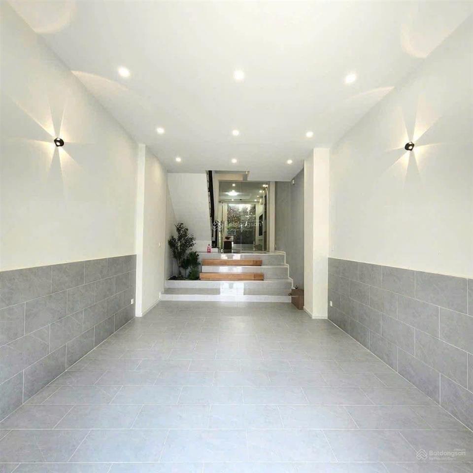 Nhà nguyên căn cư xá ngân hàng quận 7, 4x19m, 4pn, full nội thất, giá 35 triệu/tháng