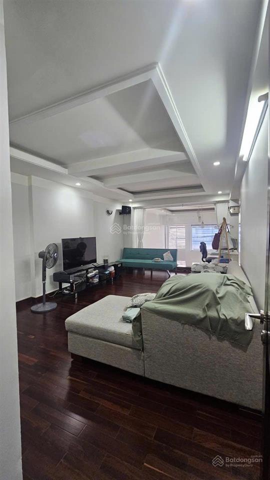 Cho thuê nhà q7, dt 5x17m, 5 tầng, 5pn, full nội thất cao cấp 40 triệu/tháng