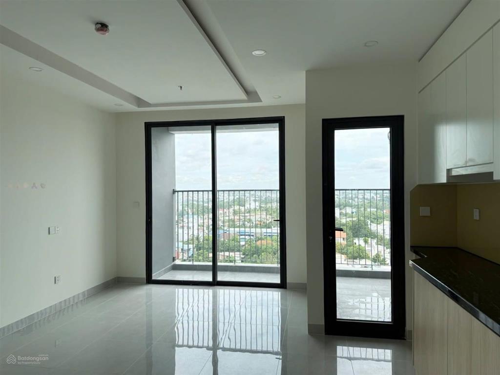 Chính chủ cho thuê căn hộ mới 100% a&t sky garden 2pn 2wc 69m2 vào ở ngay
